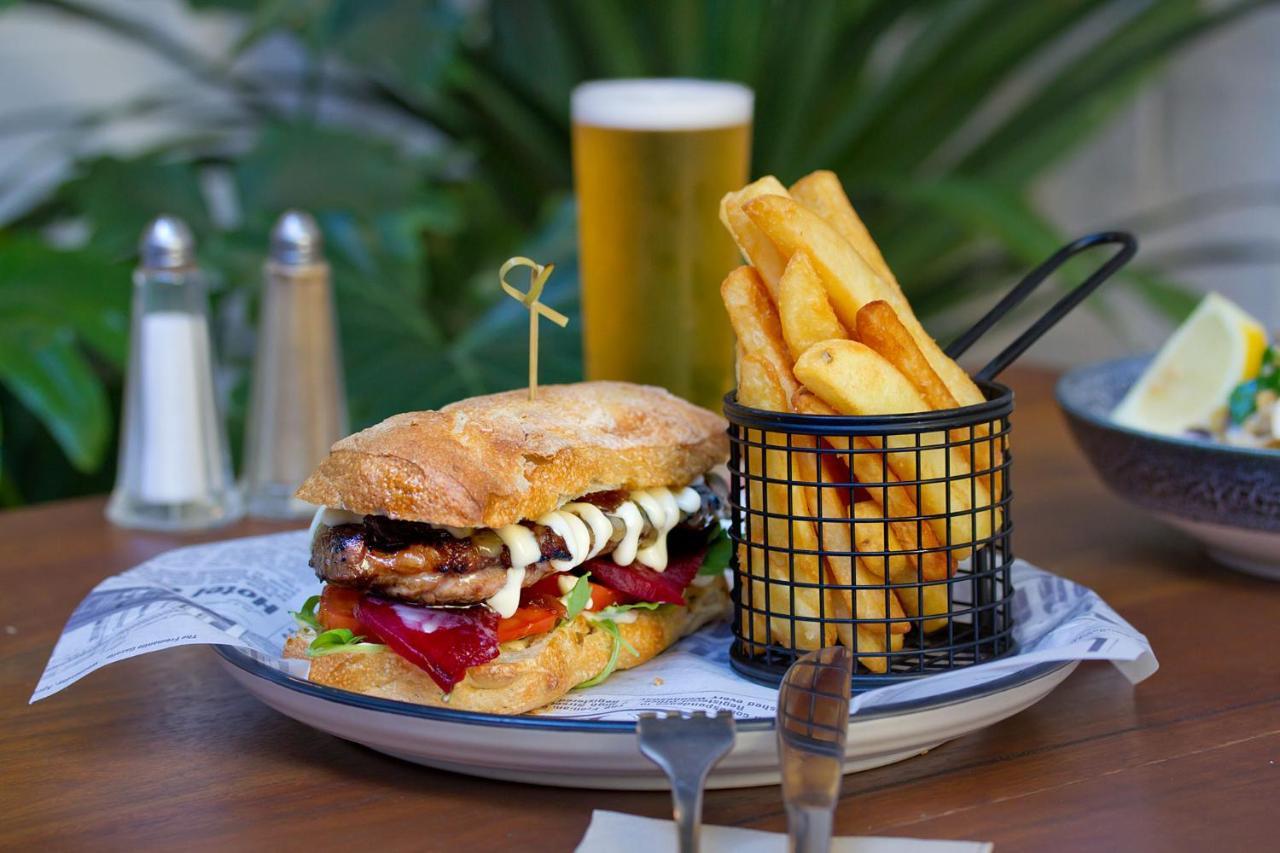 Nightcap At Barkly Hotel Mount Isa Eksteriør bilde